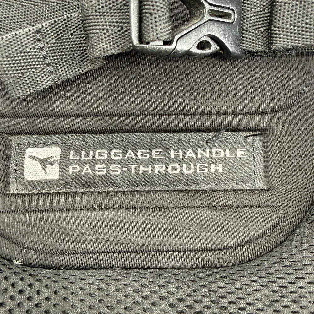 OGIO Renegade RSS Backpack Mens OS Black Gray Laptop Tech Travel Carry on Bag